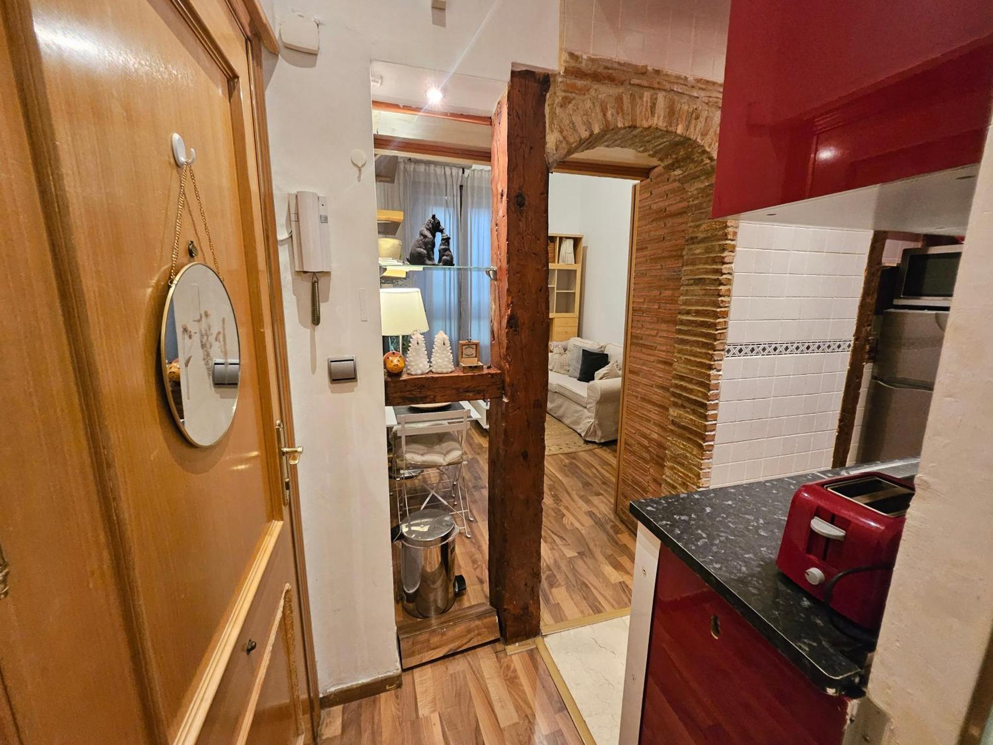 Pequeno Apartamento En El Centro De Madrid Exterior photo
